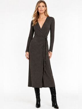 Astr The Label Long Sleeve Ribbed Wrap Midi Dress Women's Medium Green